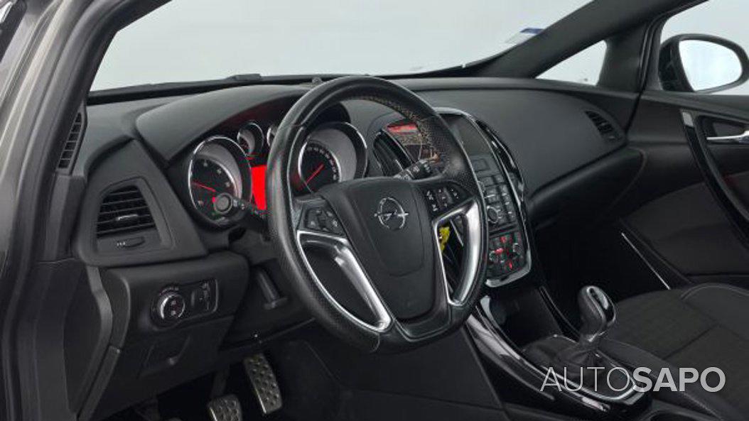 Opel Astra GTC 1.6 de 2018
