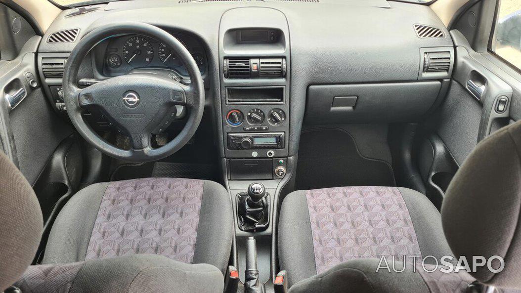 Opel Astra de 2002