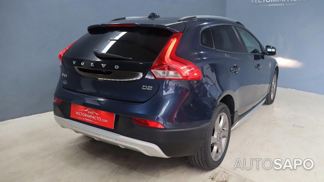 Volvo V40 Cross Country 1.6 D2 Momentum Powershift de 2014