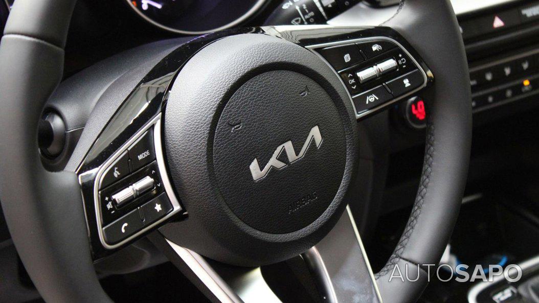 Kia XCeed 1.6 CRDi MHEV Drive de 2024