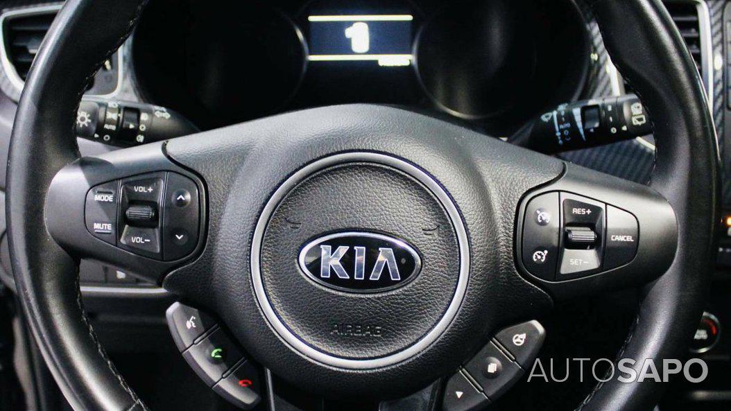 Kia Carens 1.7 CRDi Aut. de 2016