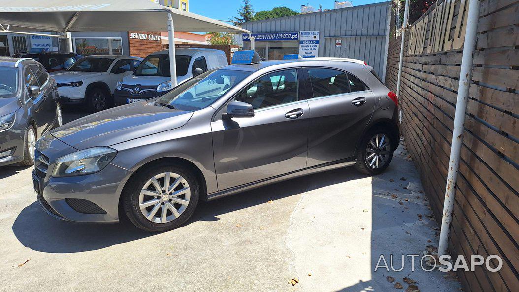 Mercedes-Benz Classe A 180 CDi B.E. Style de 2014