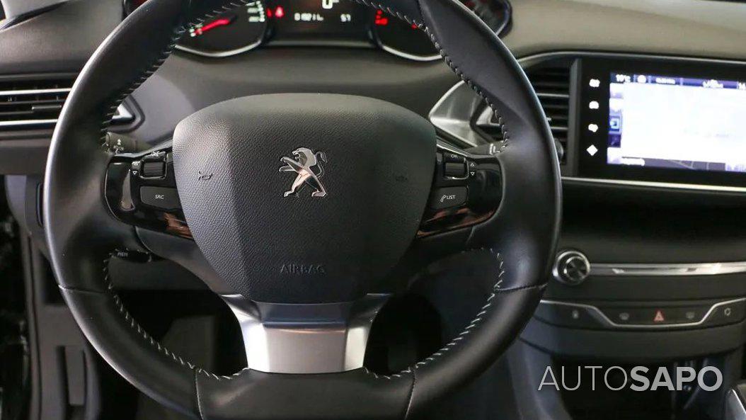 Peugeot 308 1.5 BlueHDi Style de 2020