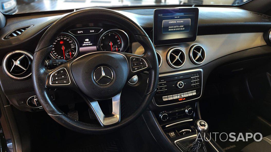 Mercedes-Benz Classe CLA de 2016