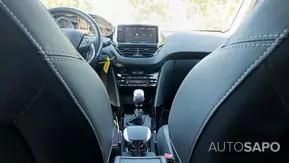 Peugeot 2008 1.2 PureTech Allure de 2019