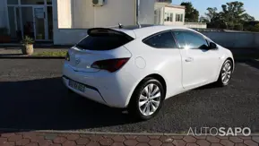 Opel Astra GTC 1.7 CDTi de 2013