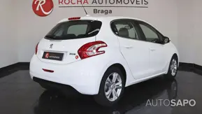 Peugeot 208 de 2014