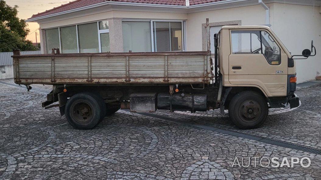 Toyota Dyna 2.8 D 250 BU84L de 1987