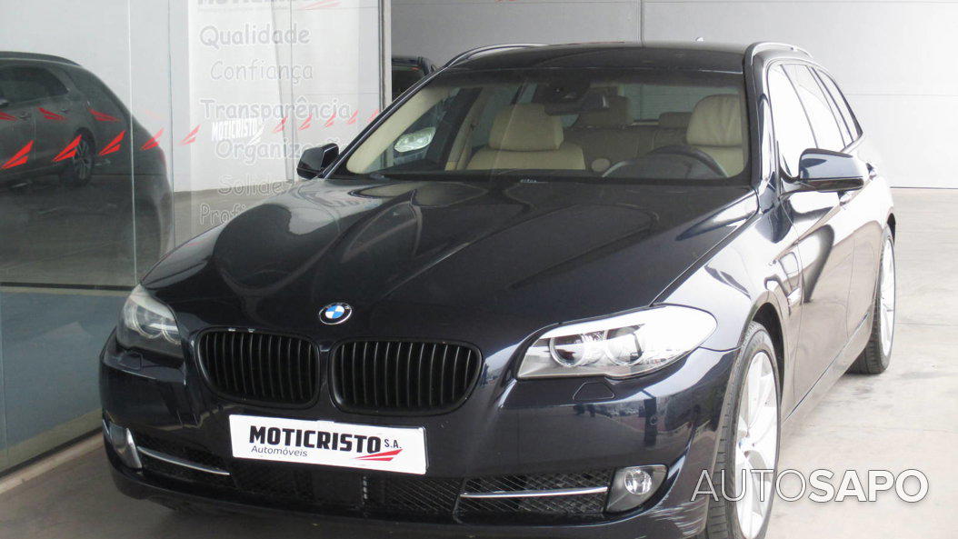 BMW Série 5 520 d Exclusive Auto 123g de 2010