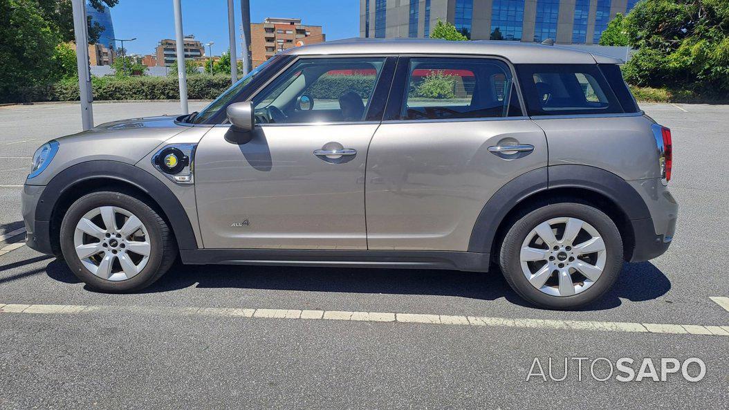 MINI Countryman Cooper SE ALL4 Auto de 2019