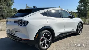 Ford Mustang Mach-E AWD de 2022