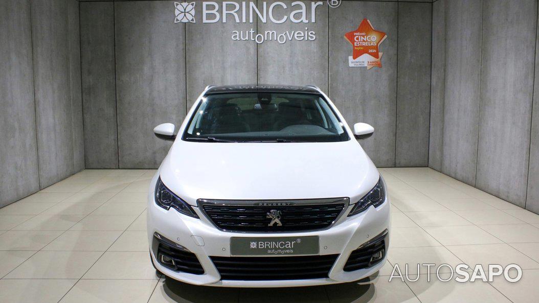 Peugeot 308 1.2 PureTech Allure EAT8 de 2020