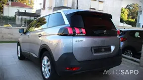 Peugeot 5008 1.2 PureTech Active de 2019