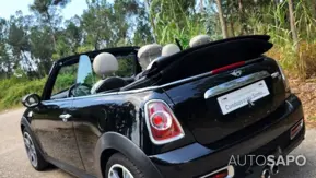 MINI Cabrio Cooper D Auto de 2012