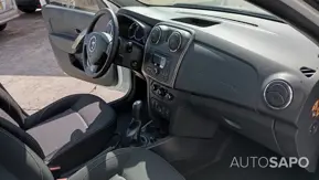 Dacia Sandero 1.2 16V Confort Bi-Fuel 136g de 2013