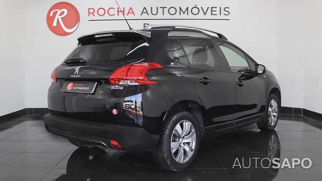 Peugeot 2008 1.2 PureTech Style de 2015