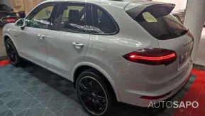 Porsche Cayenne S E-Hybrid Platinum Edition de 2017