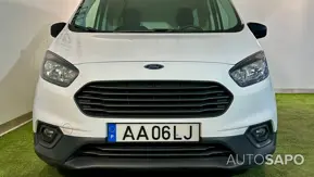 Ford Transit Courier de 2020