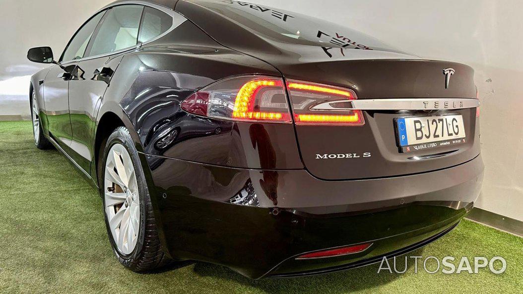 Tesla Model S 75D de 2018