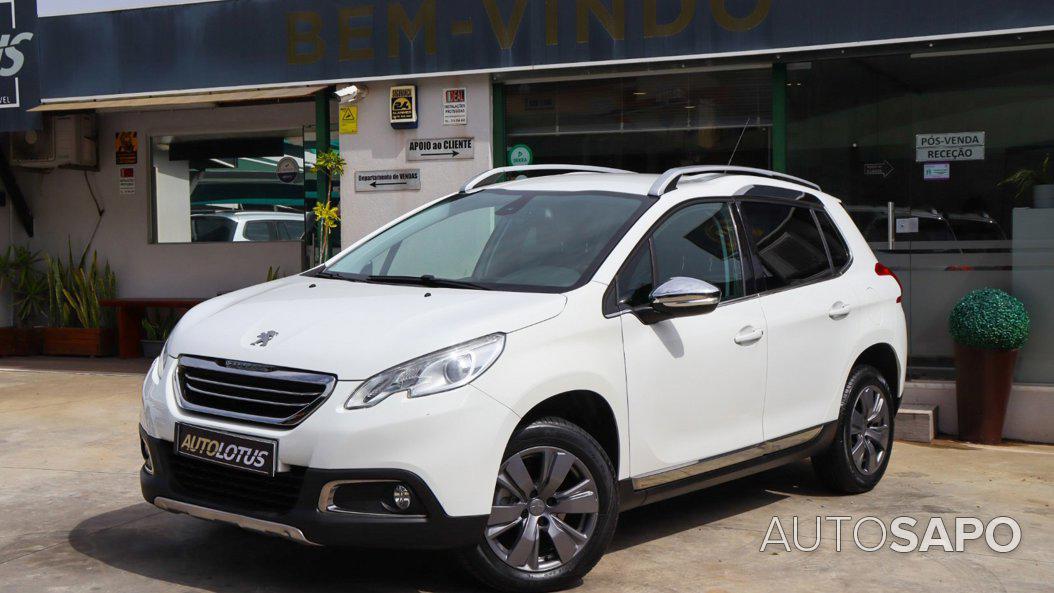 Peugeot 2008 1.2 PureTech Allure de 2015