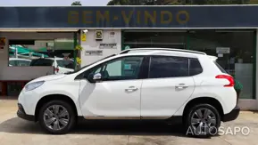 Peugeot 2008 1.2 PureTech Allure de 2015