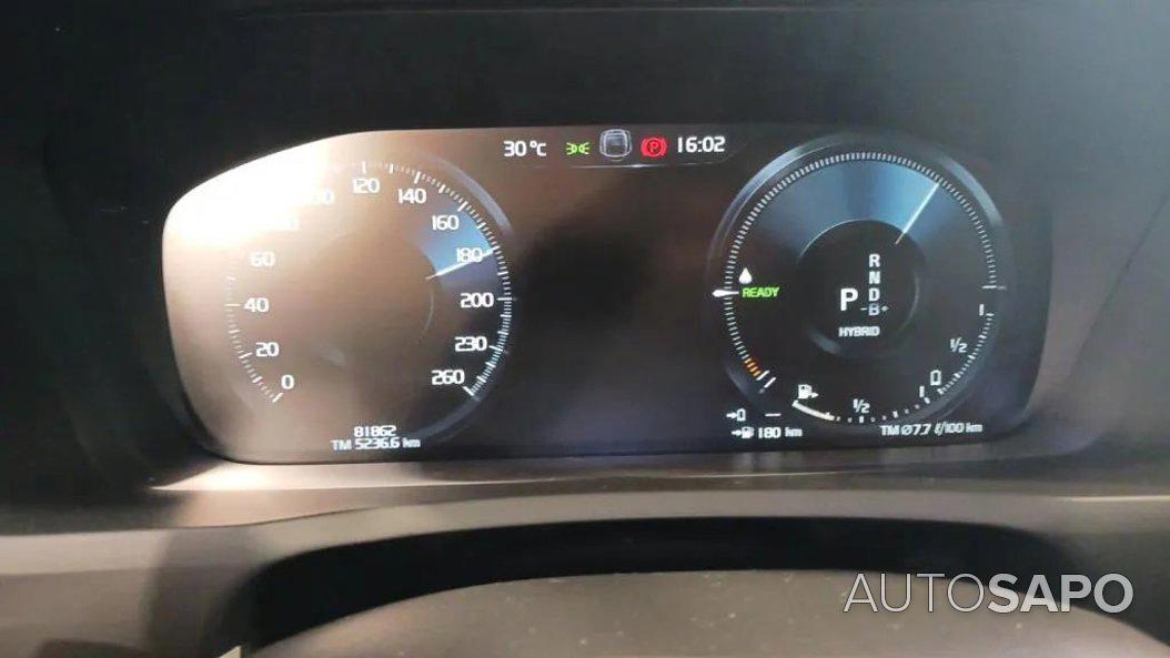 Volvo XC90 2.0 T8 PHEV Momentum AWD de 2020