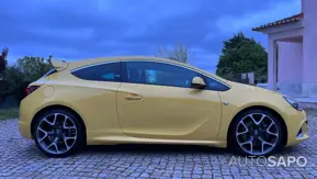 Opel Astra OPC 2.0 T de 2014