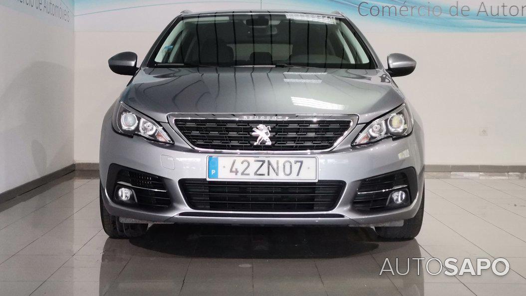 Peugeot 308 1.2 PureTech Style de 2019