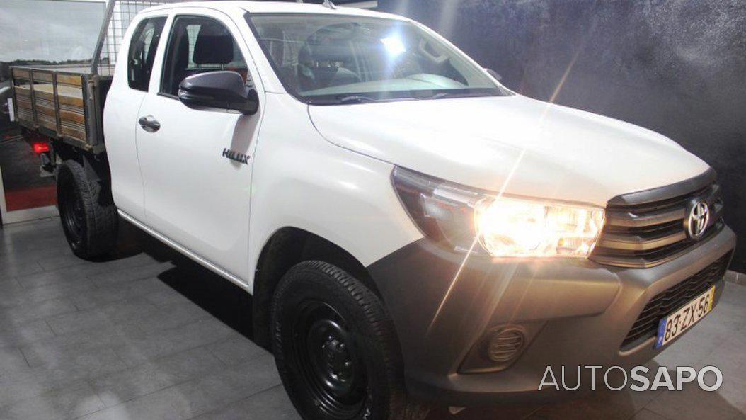 Toyota Hilux 2.4 D-4D 4WD CE CH de 2020