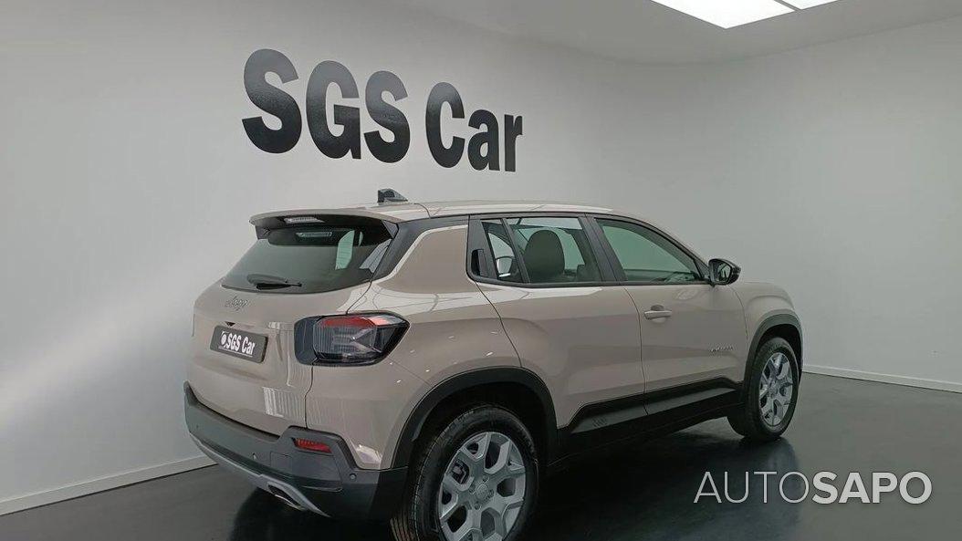 Jeep Avenger 1.2 GSE T3 Altitude de 2024