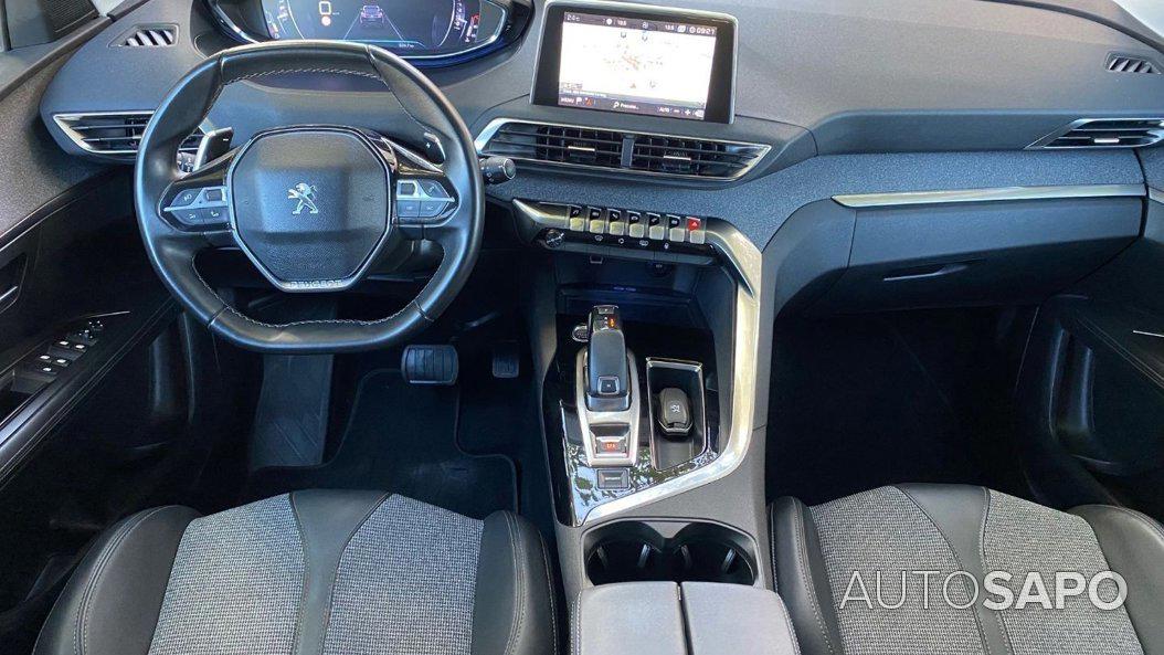 Peugeot 3008 1.2 PureTech Allure EAT8 de 2019