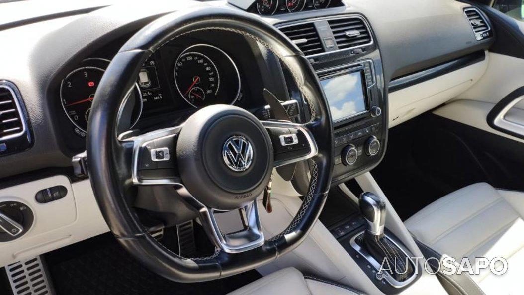 Volkswagen Scirocco 2.0 TDi Sport DSG de 2015