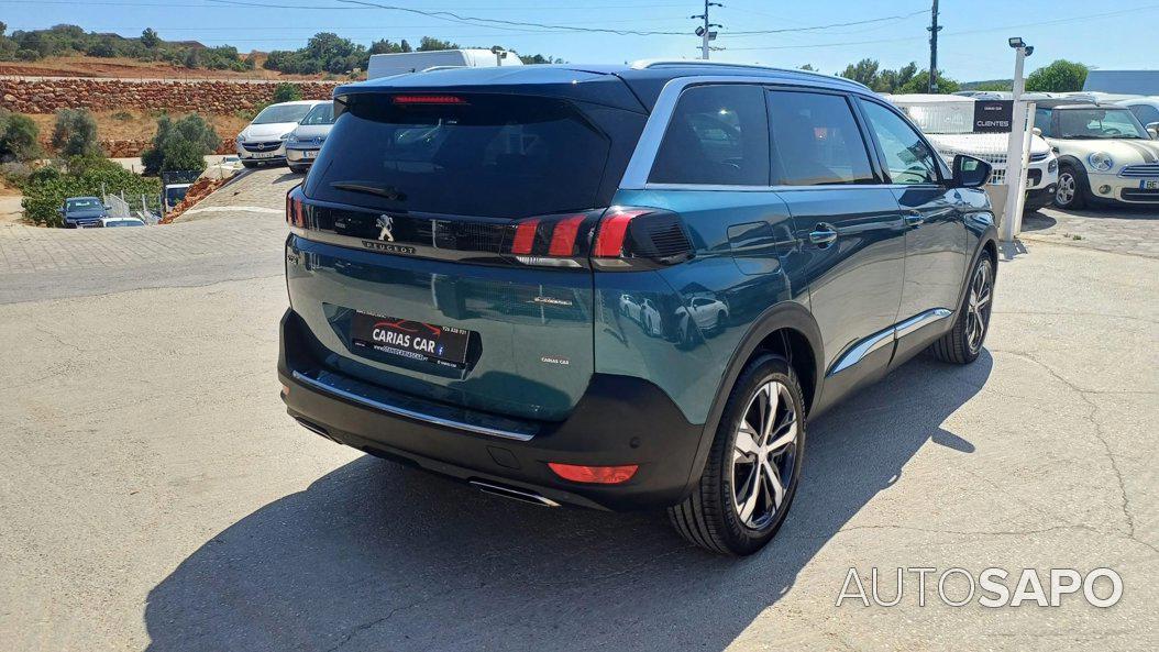 Peugeot 5008 de 2020