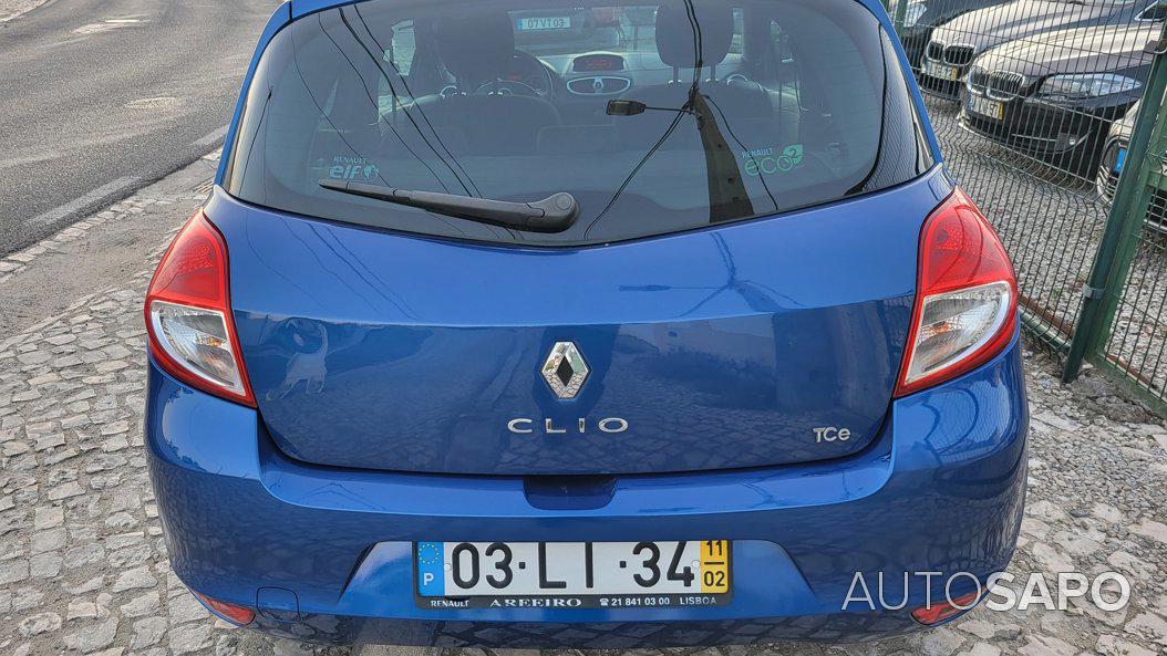 Renault Clio 1.2 TCE Dynamique S de 2011