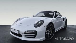 Porsche 911 Turbo S Cabriolet de 2015