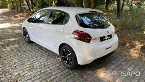 Peugeot 208 1.2 PureTech Active de 2019