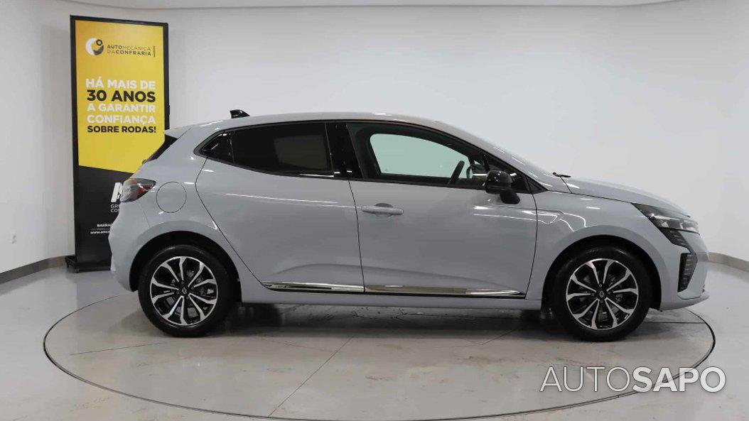 Renault Clio 1.0 TCe Techno Bi-Fuel de 2024