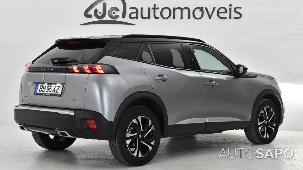 Peugeot 2008 1.2 PureTech GT EAT8 de 2023