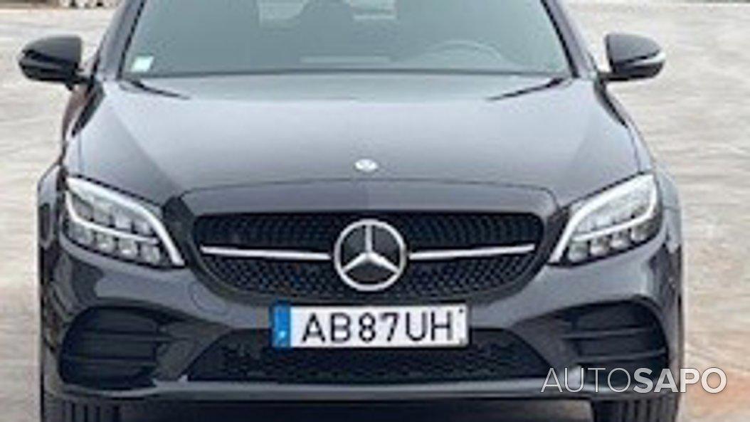 Mercedes-Benz Classe C 300 de AMG Line de 2020