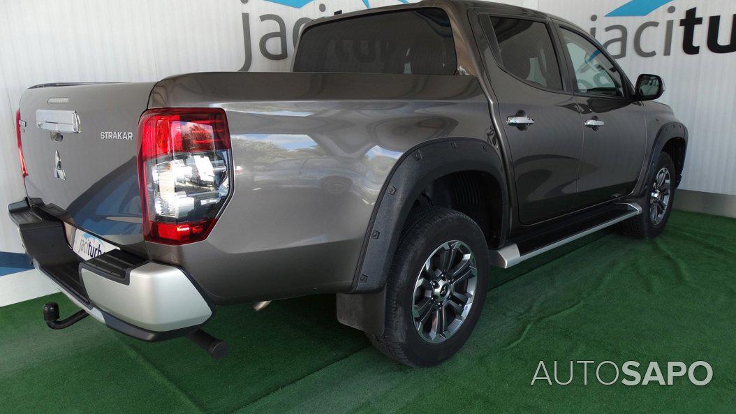 Mitsubishi L200 Strakar de 2020