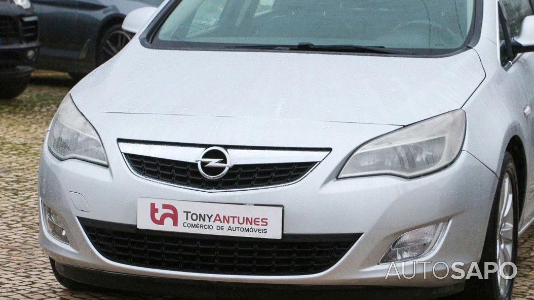 Opel Astra de 2010