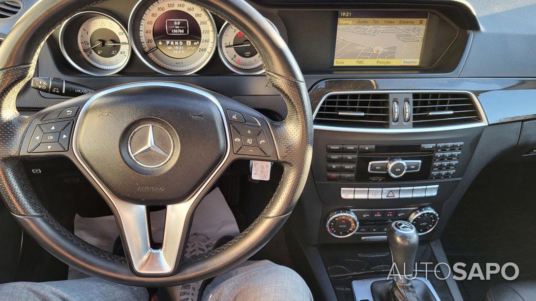 Mercedes-Benz Classe C 220 BlueTEC Avantgarde+ Aut. de 2013