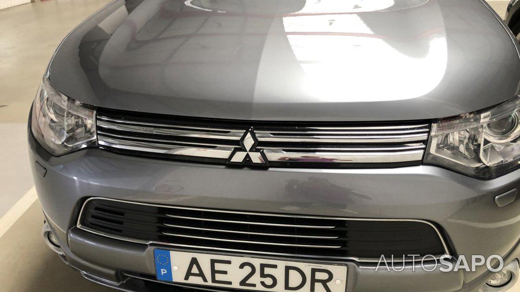 Mitsubishi Outlander 2.0 PHEV Intense Navi de 2015