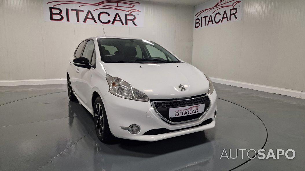 Peugeot 208 1.2 PureTech Active de 2015