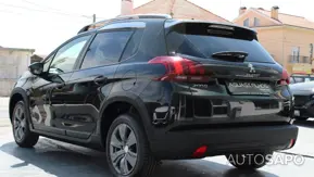 Peugeot 2008 1.2 PureTech Signature de 2019