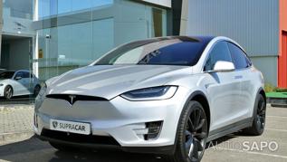 Tesla Model X P90D de 2016