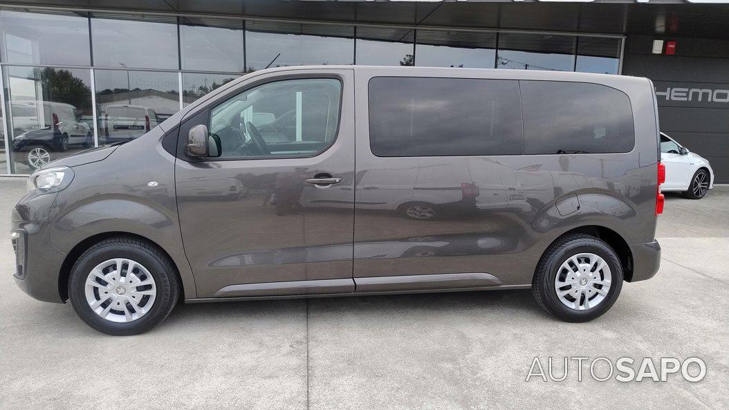 Peugeot Traveller 1.5 BlueHDi L2H1 Active Standard de 2019