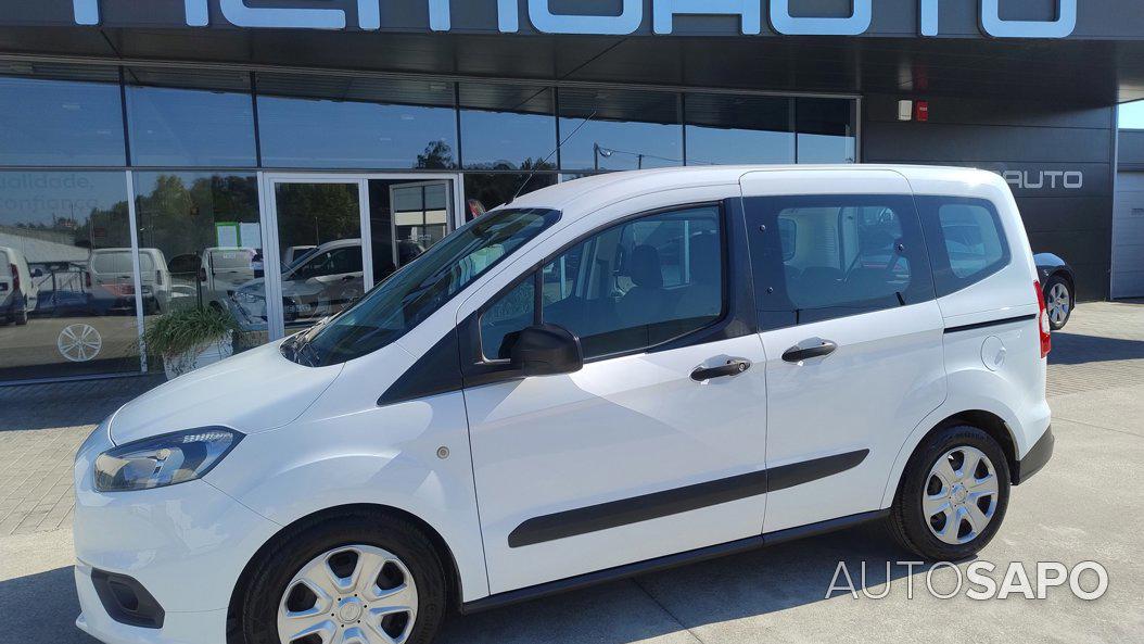 Ford Tourneo Courier 1.5 TDCi Ambiente de 2019