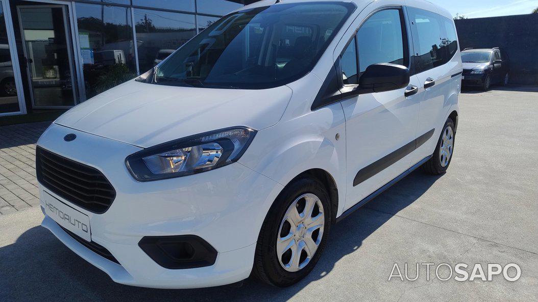 Ford Tourneo Courier 1.5 TDCi Ambiente de 2019