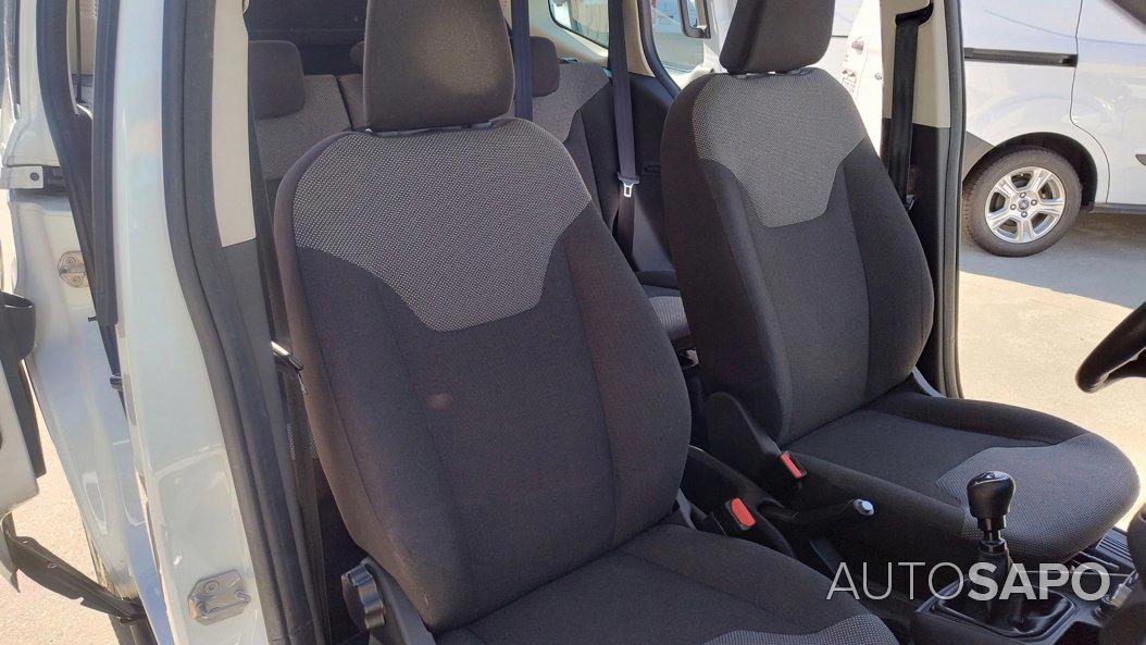 Ford Tourneo Courier 1.5 TDCi Ambiente de 2019